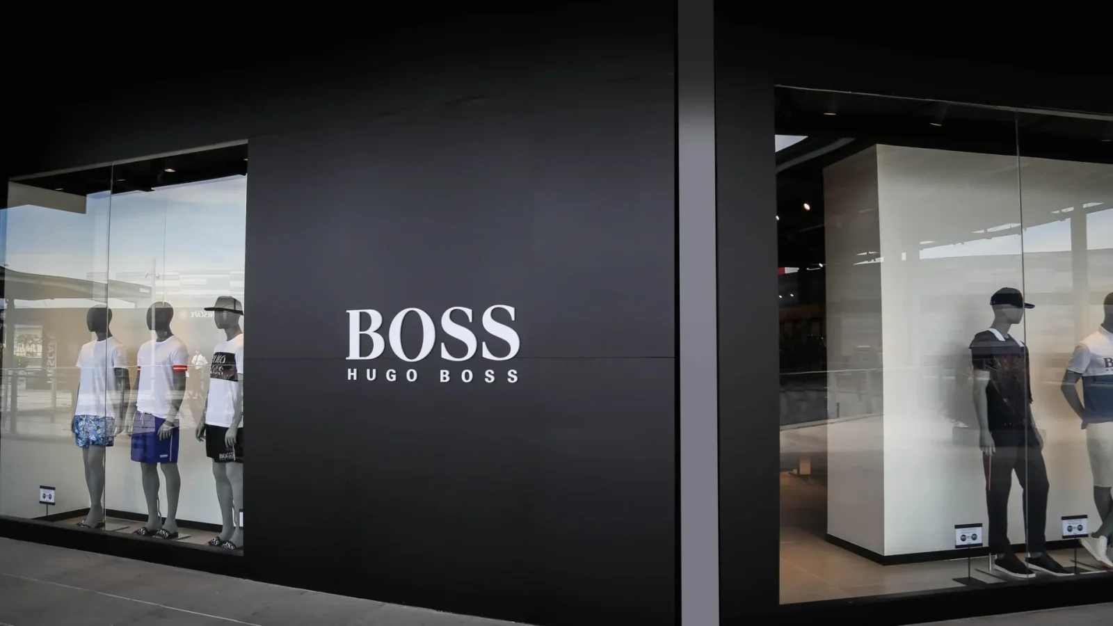 Boss Outlet - 1