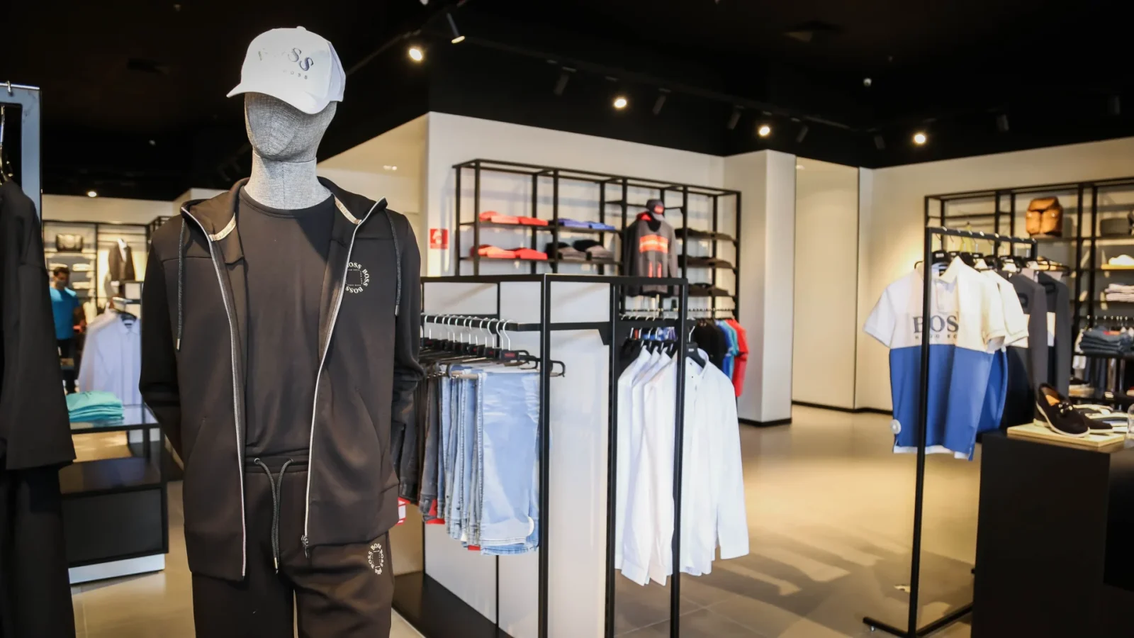 Boss Outlet - 8