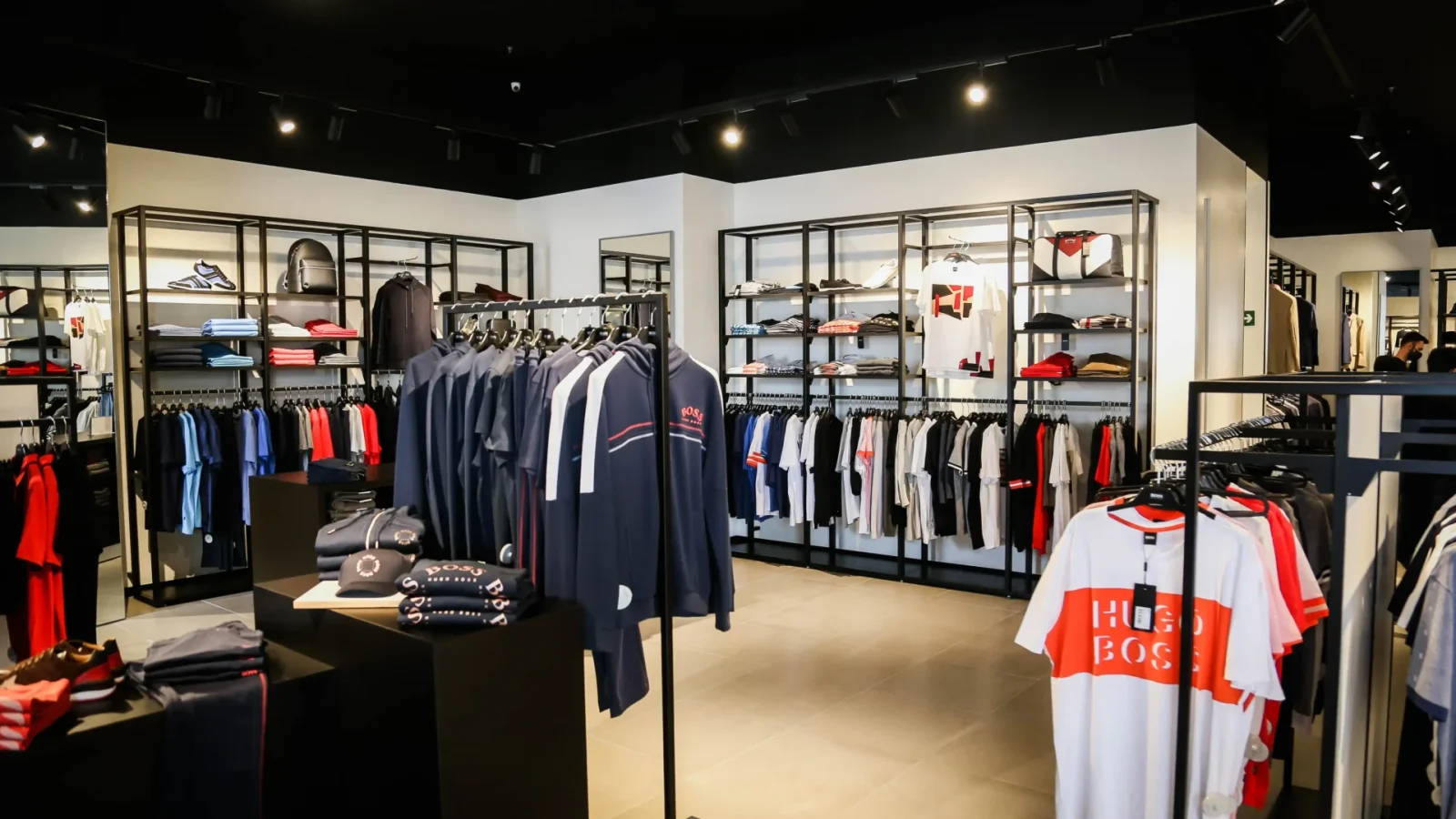 Boss Outlet - 3